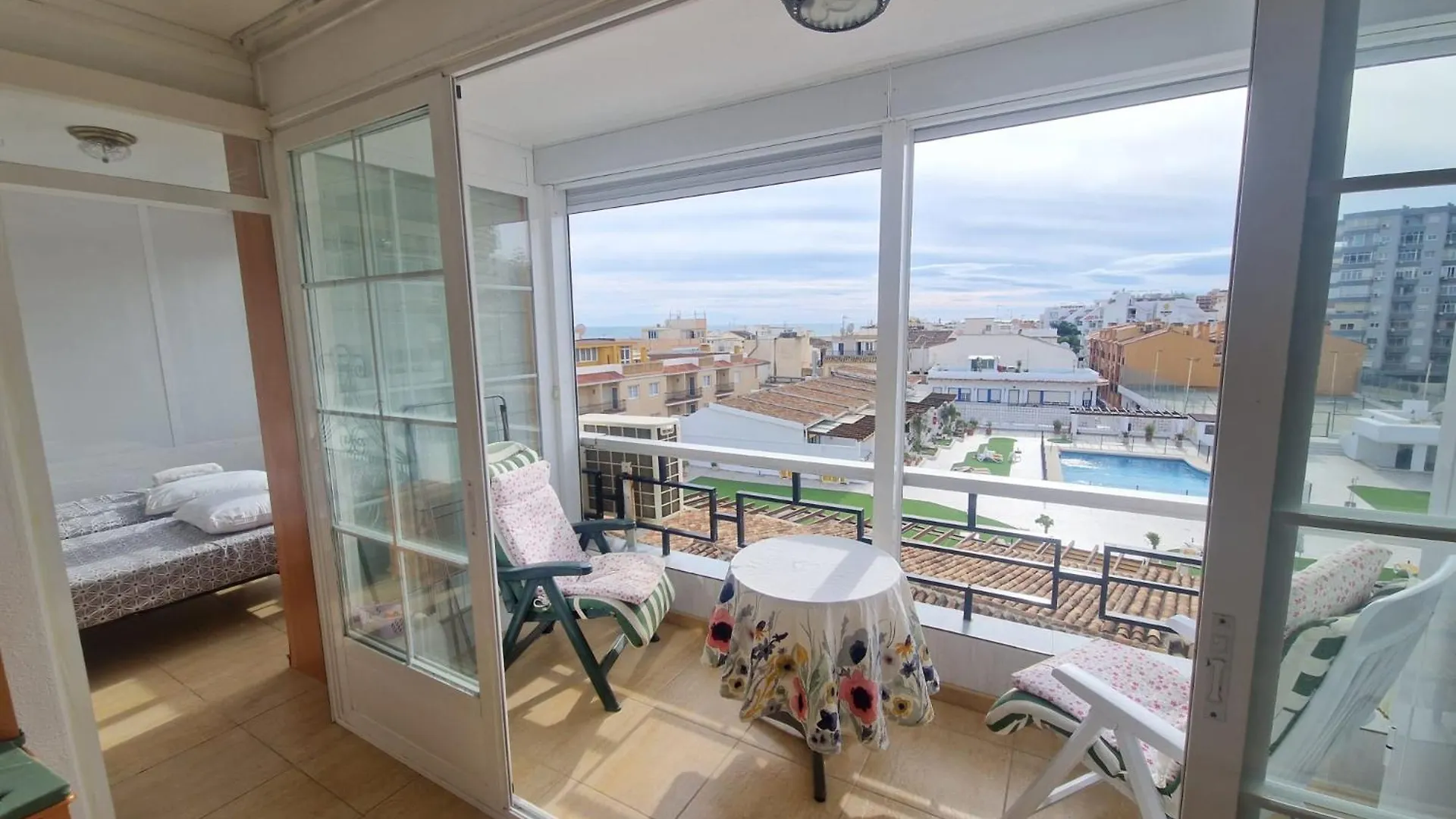 La Carihuela Apartment Torremolinos 0*,